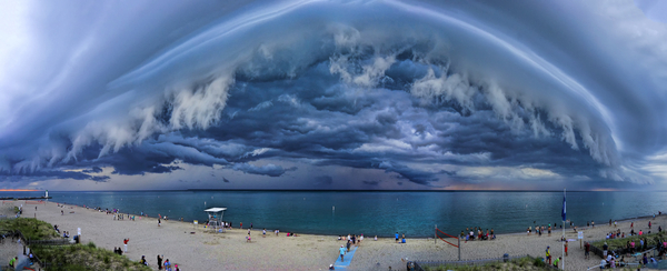 Crazy Shelf Cloud